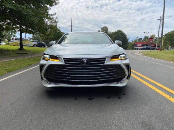 2020 TOYOTA AVALON